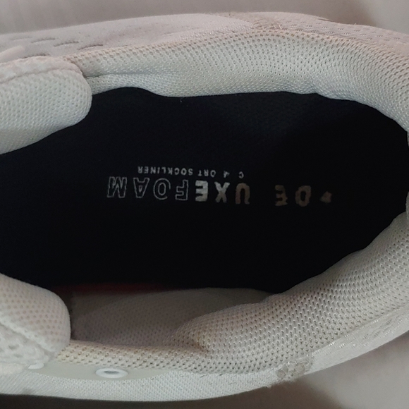 Underarmor Men's UA Charged Pursuit 2 Running Shoes - Picture 7 of 8